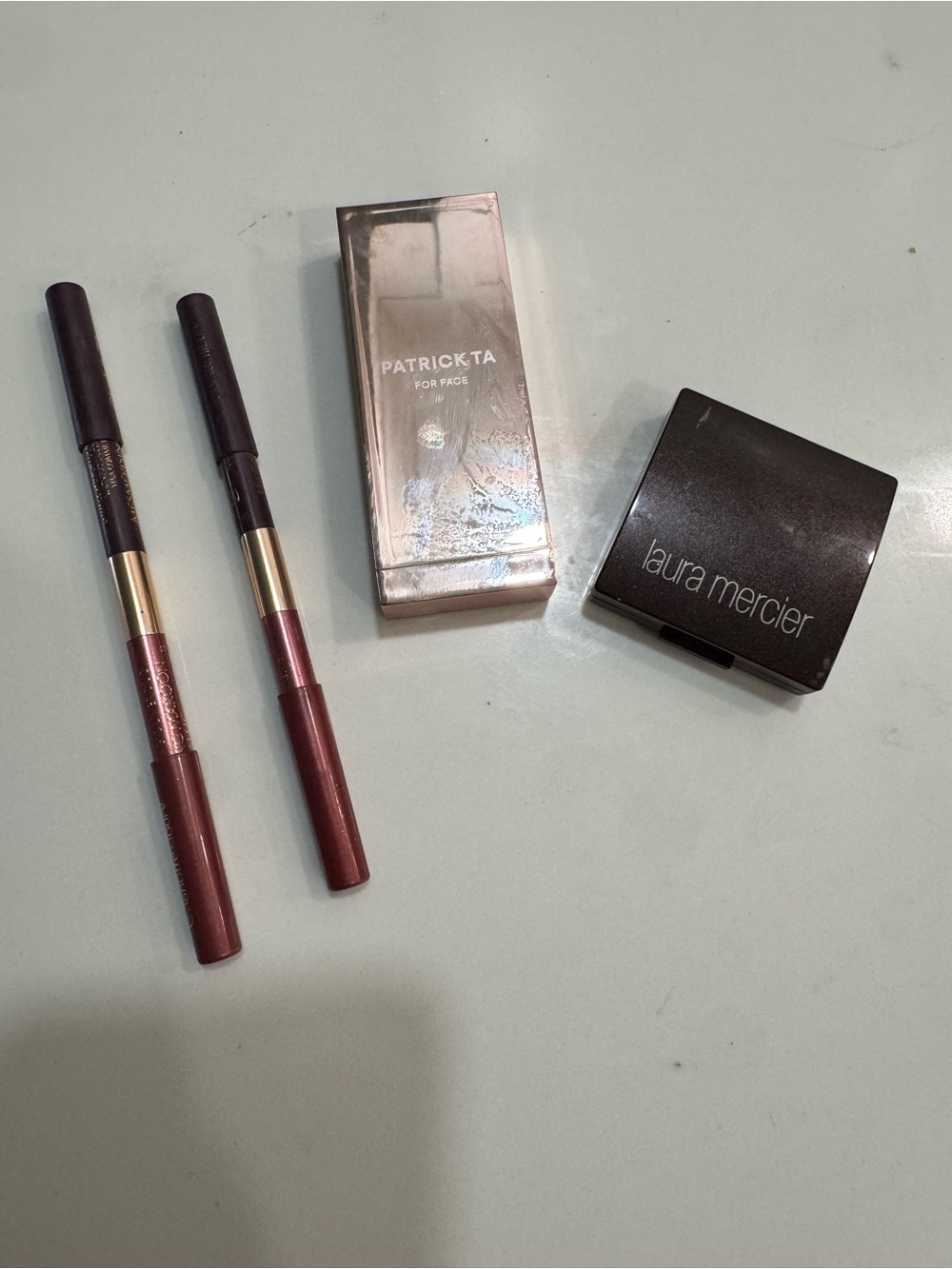 laura mercier Compact Powder with Mauve Lip/Eye Pencils